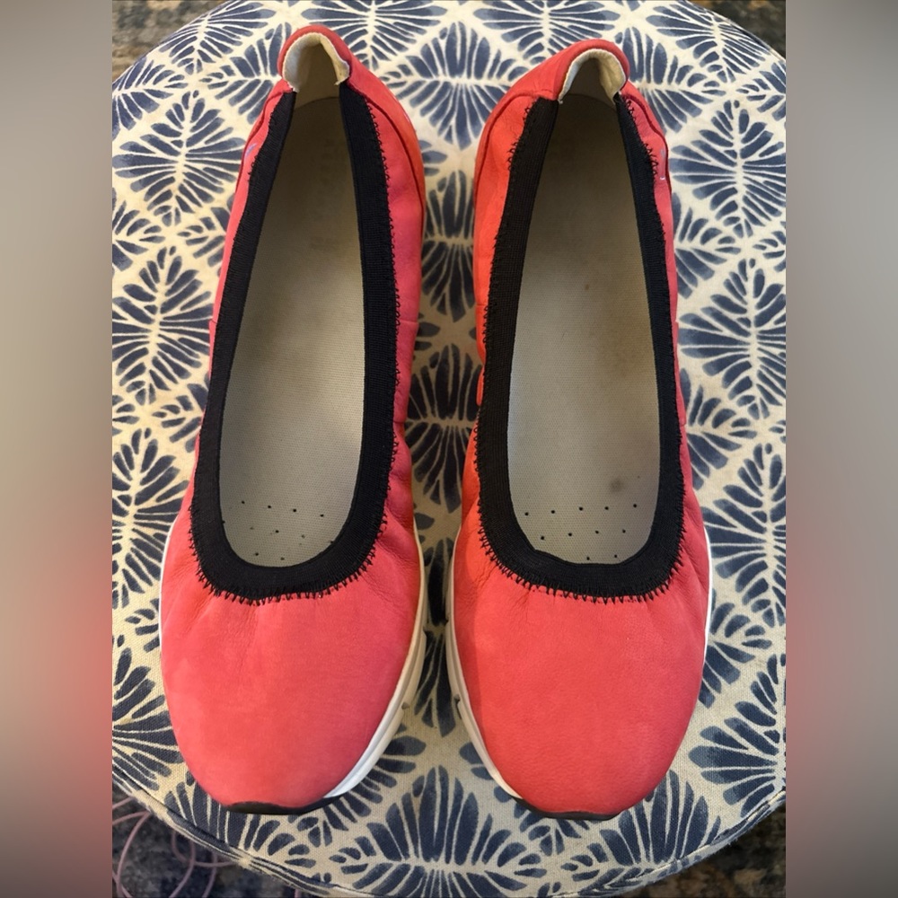 Geox slip on sneaker pink comfort casual sneaker sz 11 b4